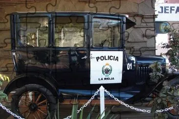 פאזל של Reliquia: Ford T policial. La Rioja. Argentina
