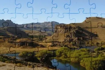 Valle del RÃ­o Limay. NeuquÃ©n y RÃ­o Negro. Argentina jigsaw puzzle