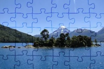 Lago Huechulafquen. NeuquÃ©n. Argentina jigsaw puzzle