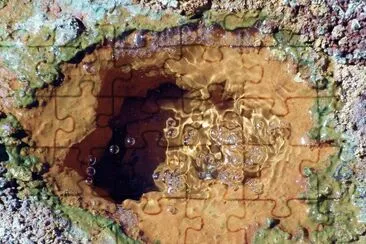 GÃ©iser en Laguna Brava. La Rioja. Argentina jigsaw puzzle