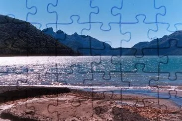 Lago Tromen. NeuquÃ©n. Argentina jigsaw puzzle