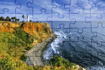 651