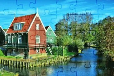 571 jigsaw puzzle