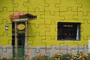 פאזל של casa amarilla
