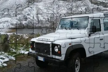 Defender   snow jigsaw puzzle