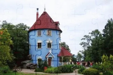 moomin world theme
