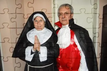 LA MONJA Y DRACULA