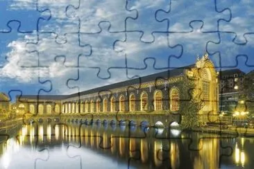 batiment des forces jigsaw puzzle