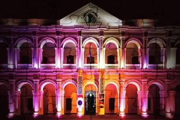 El Cabildo de AsunciÃ³n jigsaw puzzle