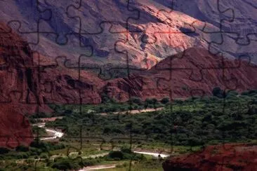 פאזל של A la vera de la RN 68. Salta. Argentina