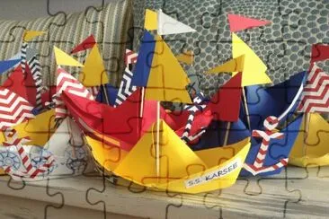 multicolor jigsaw puzzle