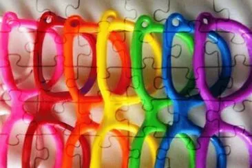 multicolor jigsaw puzzle