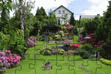 Gorgeous Lush Garden jigsaw puzzle