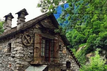 Valbona-Ticino-Suiza
