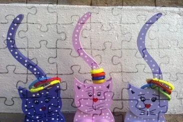 multicolor jigsaw puzzle
