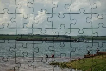 Balsa no Rio TietÃª