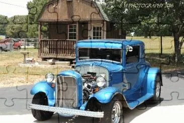 Classic V8 jigsaw puzzle