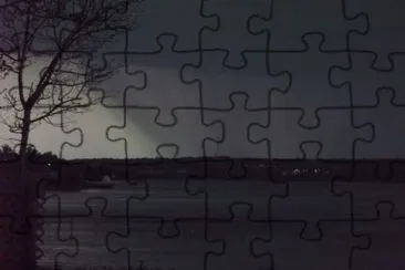 Storm 's upriver and heading this way!     LJ jigsaw puzzle