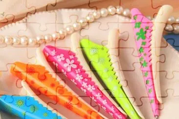 multicolor jigsaw puzzle