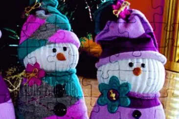 multicolor jigsaw puzzle