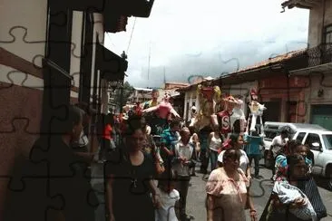 Mojigangas en acciÃ³n - B. Santiago, UruapÃ¡n, Mich