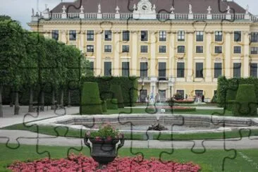 Schonbrunn Palace Garden, Vienna, Austria