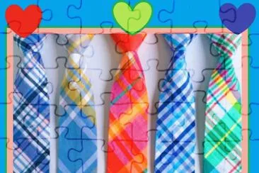 multicolor jigsaw puzzle
