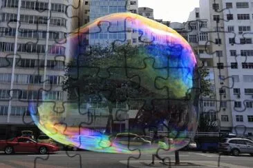 Gigantesca Burbuja De Agua Jabonosa jigsaw puzzle