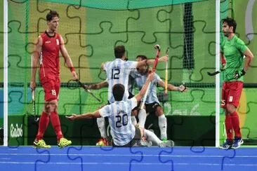Gracias Leones