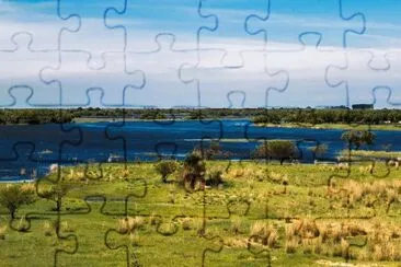 RÃ­o Corrientes,en la provincia homÃ³nima. Argentina jigsaw puzzle