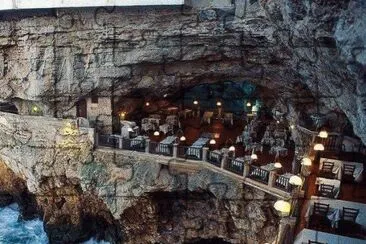 Restaurante en cueva-Capri(Italia)