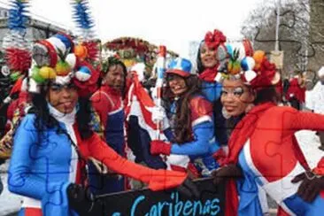 dominicana en europa jigsaw puzzle