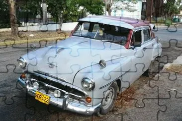Carro en EL Vedado. La Habana