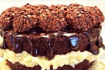 Naked Cake