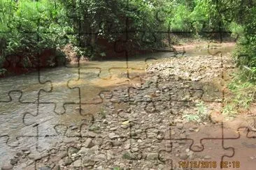 Quebrada en el distrito de Balsapuerto jigsaw puzzle