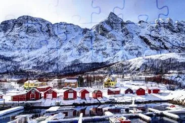 norway_mountains_buildings_