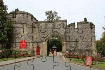 CASTILLO