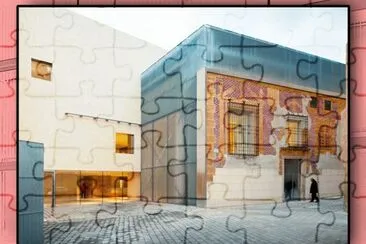HELLÃN (ALBACATE) â€“ FACHADA MUSEO DE SEMANA SANTA jigsaw puzzle