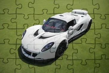 Auto Hennessey Venom GT 1244 HP