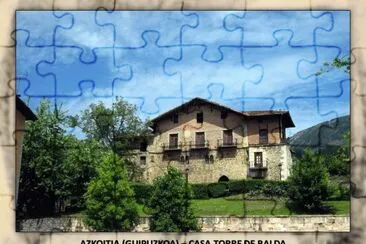 פאזל של AZKOITIA (GUIPUZKOA) â€“ CASA TORRE DE BALDA