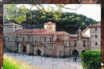 LIÃ‰BANA (CANTABRIA) â€“ MONASTERIO DE SANTO TORIBIO jigsaw puzzle