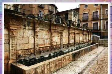 DAROCA (ZARAGOZA) â€“ FUENTE DE LOS 20 CAÃ‘OS