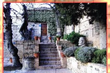TOLEDO â€“ JARDINES MUSEO VICTORIO MACHO jigsaw puzzle