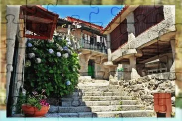פאזל של COMBARRO (PONTEVEDRA) â€“ UN PUEBLO PRECIOSO