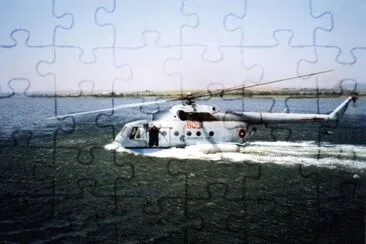 MI-14 HelicÃ³ptero AnfÃ­bio Russo