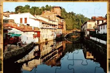 SAINT JEAN PIED DE PORT (FRANCIA jigsaw puzzle
