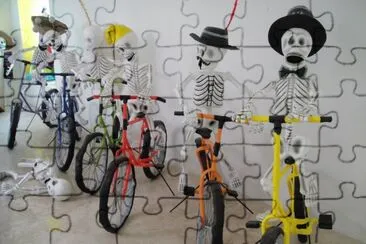 EN BICICLETA
