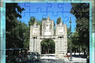 PAMPLONA â€“  PARQUE LA TACONERA jigsaw puzzle