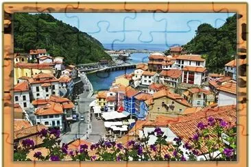 CUDILLERO (ASTURIAS) â€“ PRECIOSAS CASAS DE COLORES