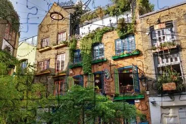 Neal 's Yard jigsaw puzzle